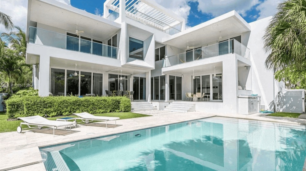 280 Cranwood Dr